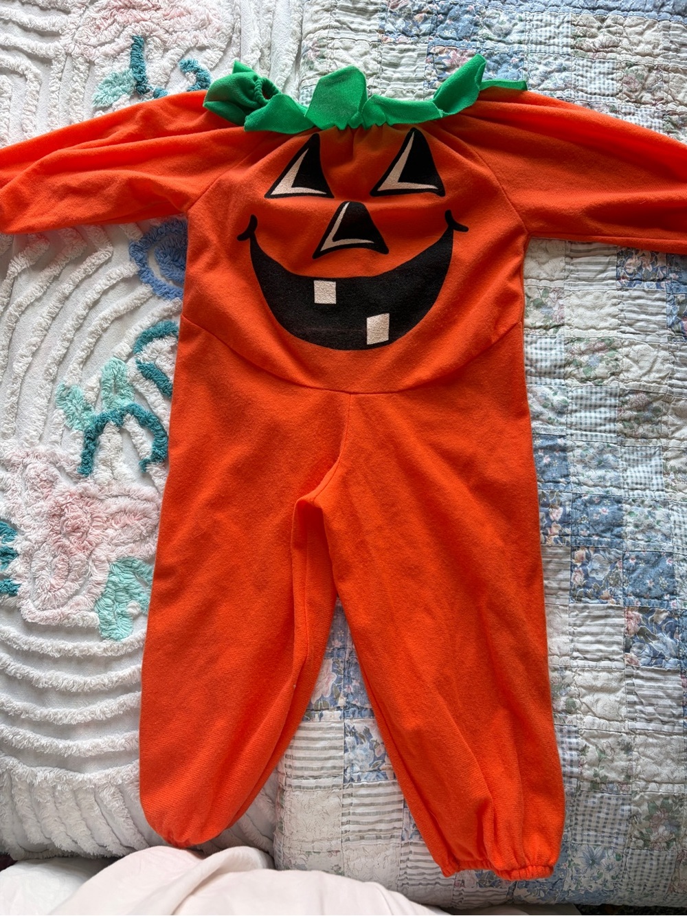VTG 60s/70s candlesticks baby pumpkin costume 2T 1-06
